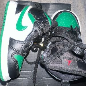 Jordan 1 wore twice!!!! In great condition